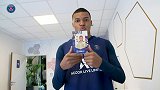 姆巴佩亲吻FIFA21卡牌：这数据让我激动 希望大家都能玩得痛快