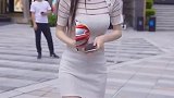 惊！儿时英雄在街头惨遭拒绝，路人识破真面目后悔了