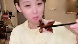 红烧肉来袭，请备好纸巾，准备流口水！