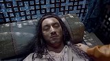 阿吉虽然没用，但是他知道该保护谁，这不就是纯粹的爱吗？