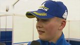 失去双腿也不弃梦想 英国20岁残疾车手勇夺方程式锦标赛冠军