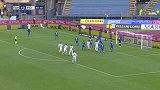 第81分钟佛罗伦萨球员佩塞利亚射门