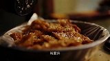 广东几近失传的斋烧鹅，用腐竹油炸而成，脆香的口感让人欲罢不能