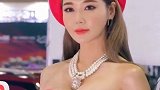 买得起项链，但也要有这样的身材来匹配才行