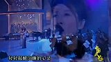 97年晚会，王菲叶倩文合唱《明天会更好》