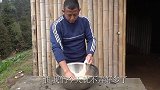 老九秘制烧烤肥肠，明二锅第一次见这种吃法，再来3斤都不够吃
