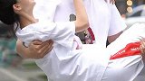 你这么皮男朋友会放过你吗