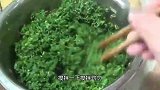 香椿芽馅的饺子你吃过吗？东北小两口告诉你香椿馅的饺子好不好吃