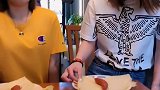 这个香肠有点大…
