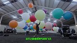 100个扩音器能够震碎玻璃吗？小伙亲测，结果让人出乎意料！
