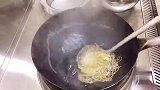 老厨白菜怎么做？大厨教你一招，家常美味，好吃下饭