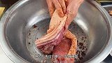 腌制腊肉一斤放多少盐，腌之前要不要洗？大厨分享详细做法和技巧