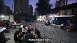 山东济南这家店的羊肉串，再配上一扎啤酒，谁来谁迷糊