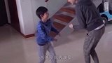 曾是娱乐圈的金童玉女，出轨离婚儿子被分给妈，才九岁就帅气逼人