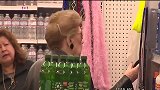 美99岁老妇因善举获赠店铺99秒免费购物