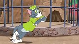 猫和老鼠：汤姆被训斥，杰瑞在吃爆米花，还是杰瑞有福气