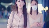 街拍，喜欢逛街的时尚婆婆，有钱人家的儿媳妇不好当吧