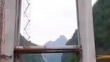 辛苦的还是工人