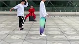 高手在幕后，霹雳舞“太空步”教程，看了几遍才发现
