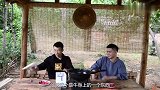 小伙用牛粪涮火锅，喝一口唇齿留香，这味道真是太迷人！