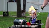 让灭火器和喷火器强强对抗