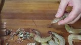 大虾炖豆腐越炖越好吃，香气四溢，味道鲜美，又学会一道特色菜