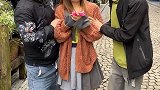 叫谁大姐呢？还要我减肥？