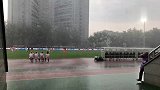 中乙赛场狂风暴雨突至 北理工vs陕西比赛遭中断