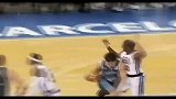 篮球-13年-杜兰特斯科拉曾险发冲突 詹姆斯上前忙阻拦-花絮