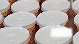 高校为治学生赖床推出半价早餐