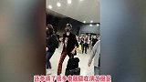 宋茜复古封面造型曝光，弯曲刘海盘发重塑经典，泪痣妆惊艳十足