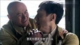 国军投降八路，不料战士却告诉俘虏，这是你们今天最后一顿饭