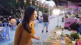小厨娘在云南地摊吃米线，第一口就尴尬了，脸红着大喊不要拍了