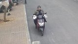 云南红河州：刑拘！女子连续6次顺走别人快递，原因令人无语