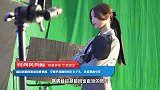 杨超越和闺蜜逛街被偶遇，穿黑色抹胸短裙扎丸子头，美成漫画少女