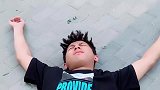 昧着良心说谎话，这下遭报应了