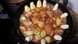 保定瑞安路小锅炖菜，江团鱼98一锅，标配贴饼子、蒸卷子，真香