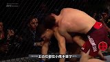 UFC小鹰的地面技术有多变态？强势碾压房哥！霸气加冕王座