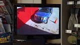 被视角欺骗，连监控都拯救不了，外国小伙瞪大双眼