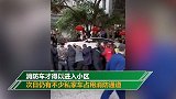 重庆居民楼共29层过火 次日仍有私家车占消防道