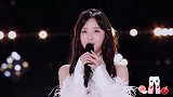 鹿晗让黄子韬用一句话夸美女，耿直韬韬为郑乃馨心动