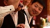 调酒师教你12秒制作一排水果鸡尾酒