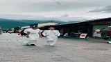 我正努力摆脱困境~致拼搏的人