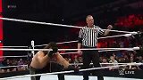 WWE-15年-RAW第1142期：主战赛 奥顿&雷恩斯VS罗林斯&凯恩-花絮