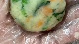 鸡蛋过敏宝宝的福音来了，田园土豆饼，参考月龄10月