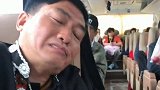 这不是演的，是真睡着了，我特别想知道他媳妇每天是什么感受！