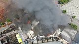 四川西昌一酒吧突起大火 现场浓烟滚滚旁边是图书馆