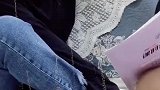 行了你俩赶紧做饭去吧，让孩子自己学！