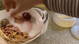 滋补，冬日一碗人参炖鸡