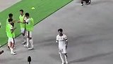 实拍蒯纪闻收获海港一线队首球 怒吼宣泄情绪